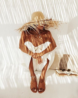Bella Bronzed Tanning logo