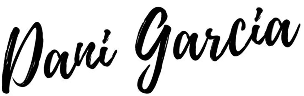 Dani Garcia Makeup Artist / DANI GARCIA BRIDES logo