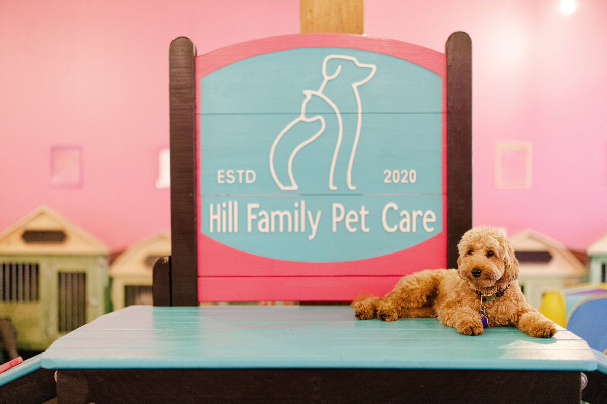 Hill Family Pet Care logo