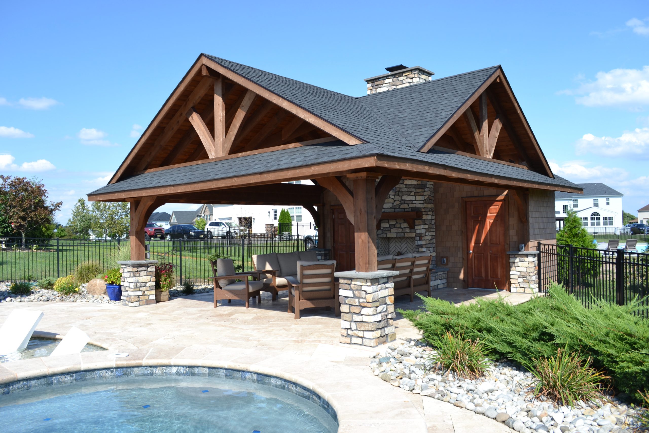 Long Island Shed Builders Inc. logo