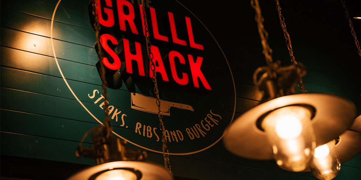 The GrilllShack logo