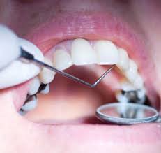 ZIYAAD DENTAL SURGERY logo